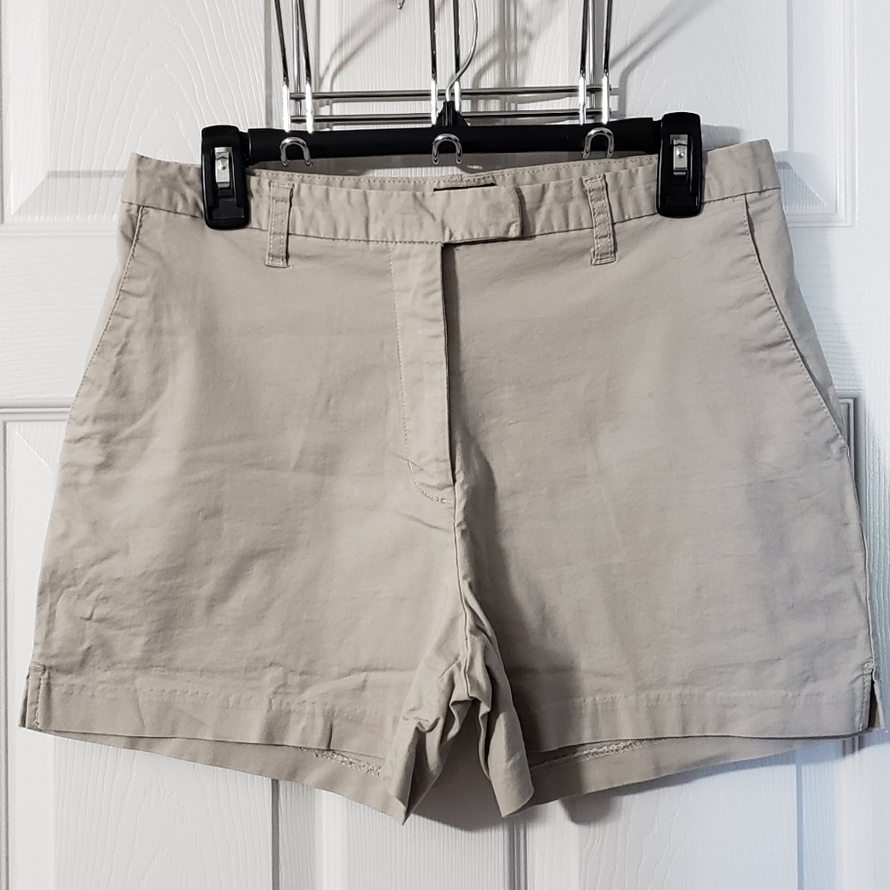 Women's Mossimo Khaki Shorts